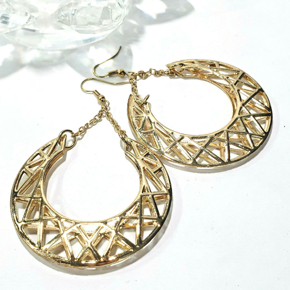 Large Gold Tone Open Work Hoop Earrings - Picture 4 of 7